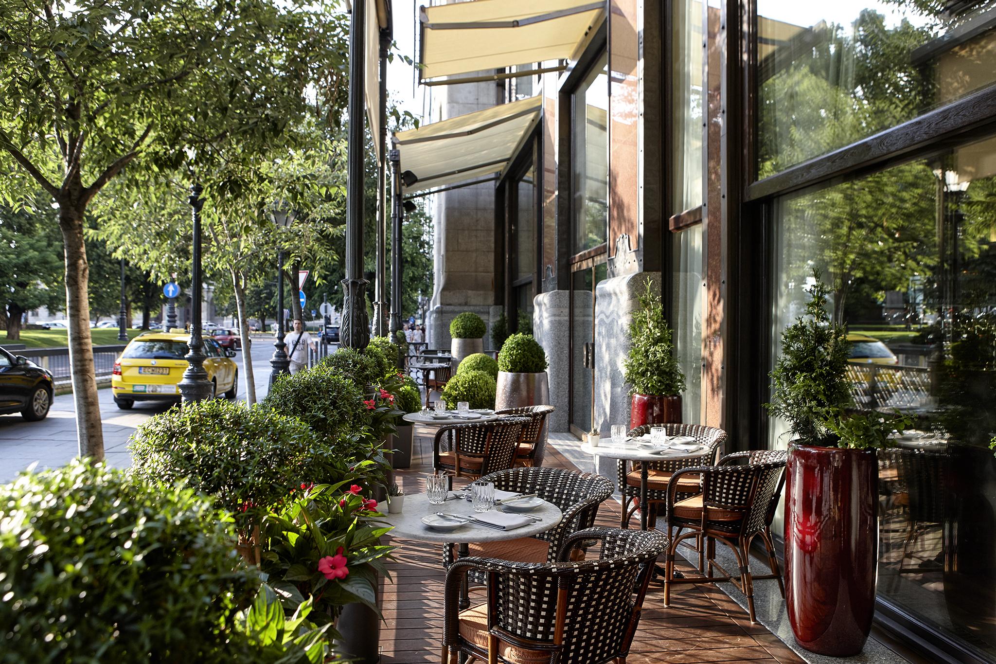 Four Seasons Hotel Gresham Palace Budapest Bagian luar foto