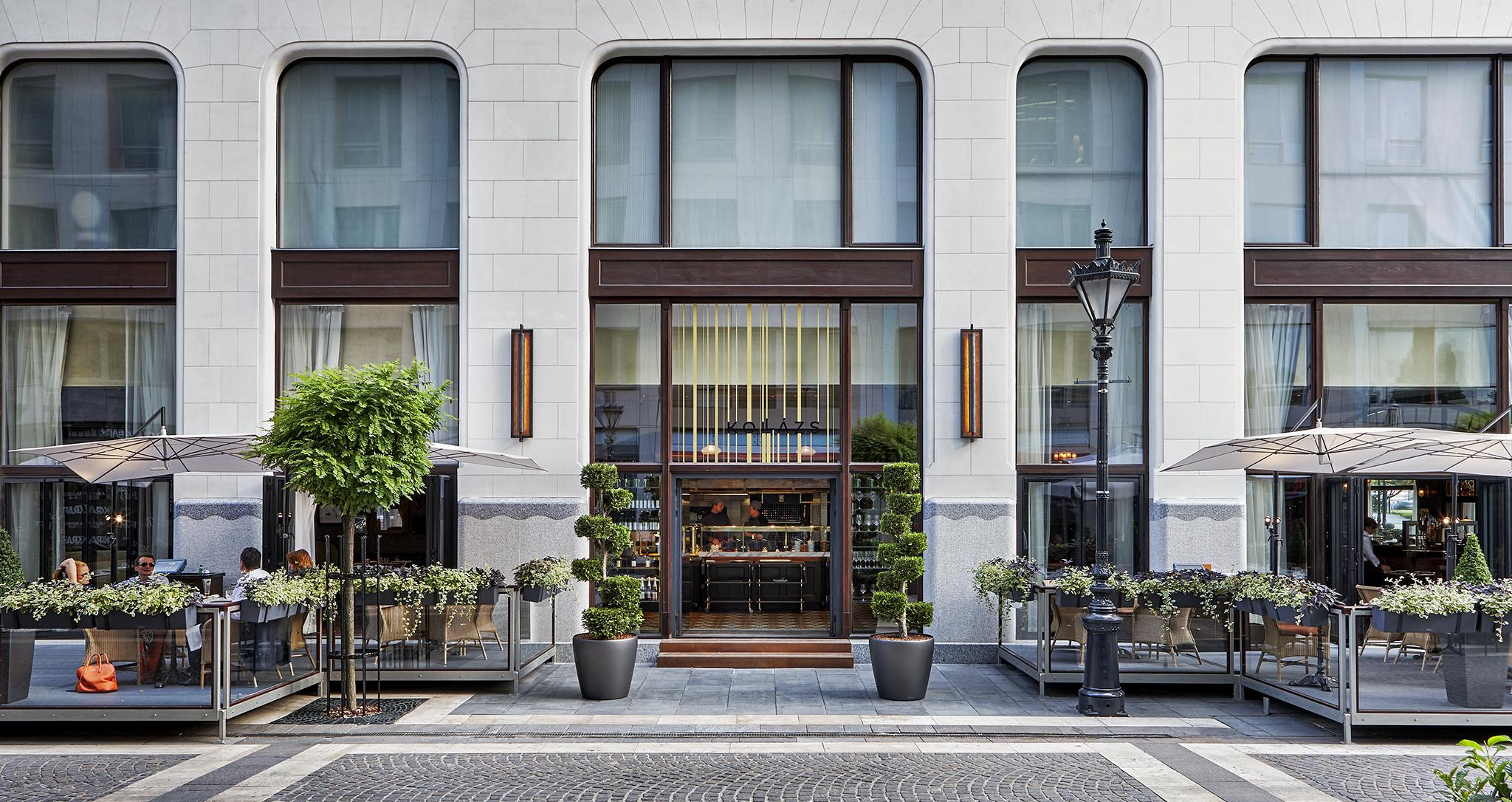Four Seasons Hotel Gresham Palace Budapest Bagian luar foto
