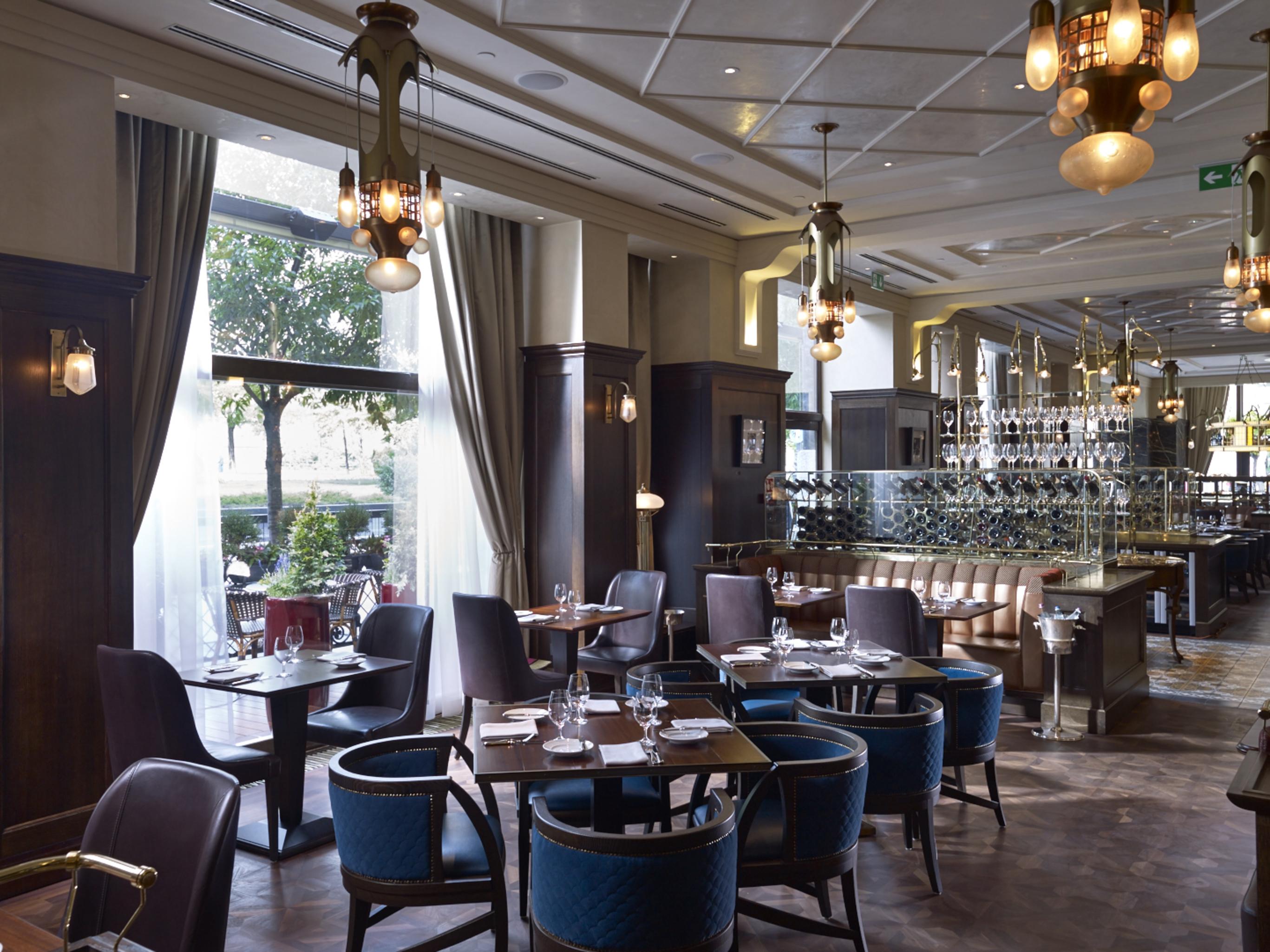 Four Seasons Hotel Gresham Palace Budapest Bagian luar foto