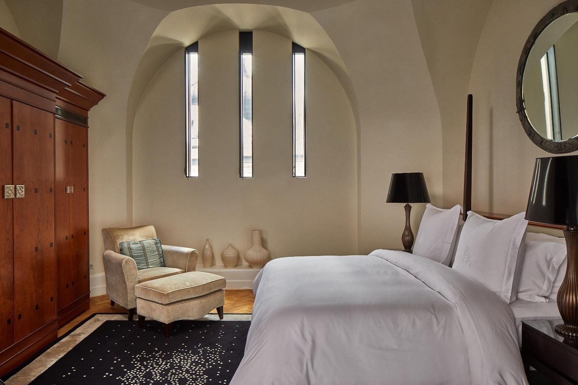 Four Seasons Hotel Gresham Palace Budapest Bagian luar foto